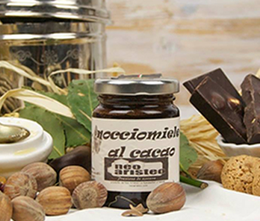 miele cioccolato e nocciole